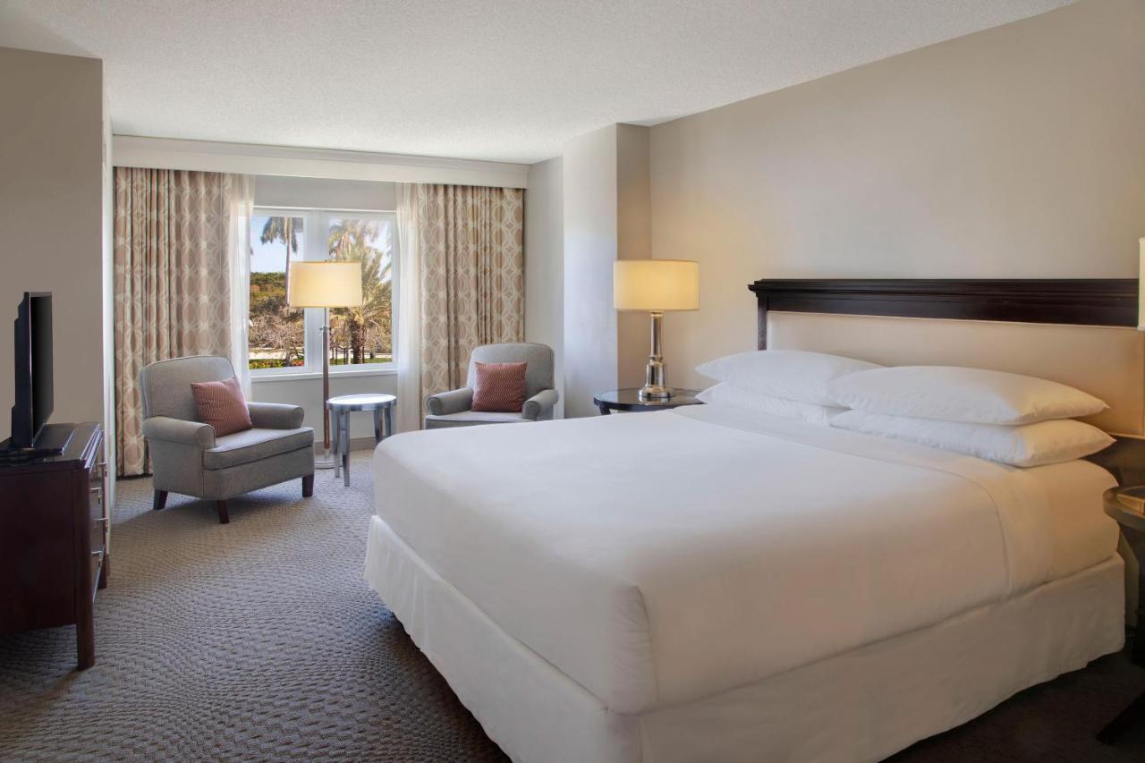 Sheraton Suites Fort Lauderdale West Plantation Exterior foto