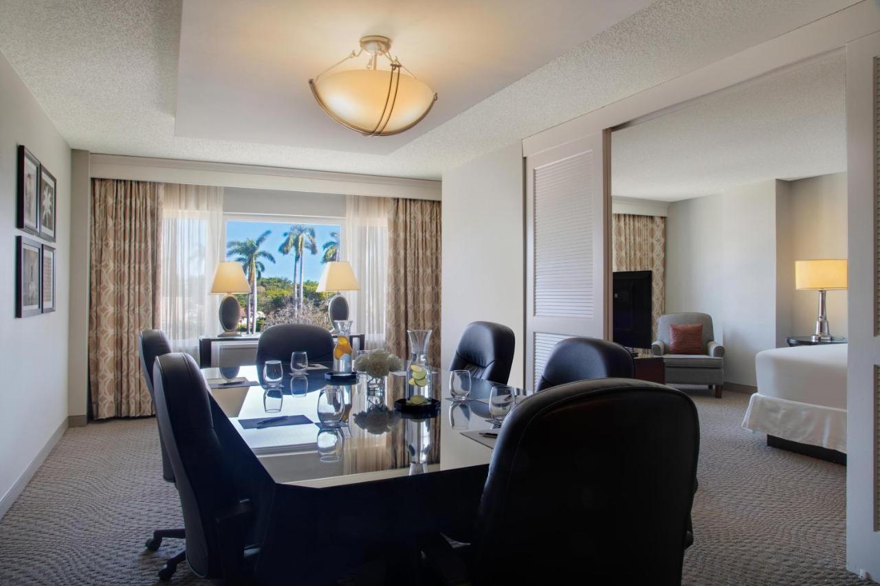 Sheraton Suites Fort Lauderdale West Plantation Exterior foto